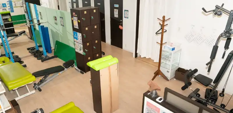 ほうしゅやまジム・整体院　博多マルイ店